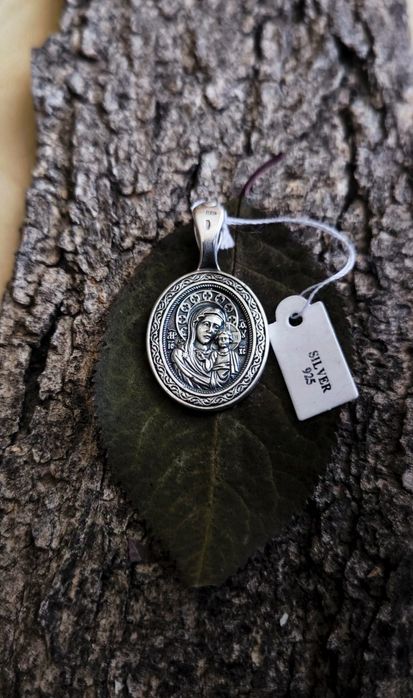 Сребърен кръст (кръстове)