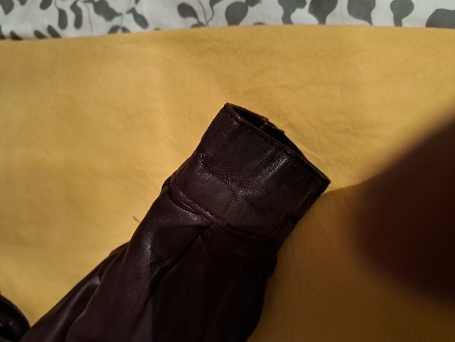 Дамско кожено яке