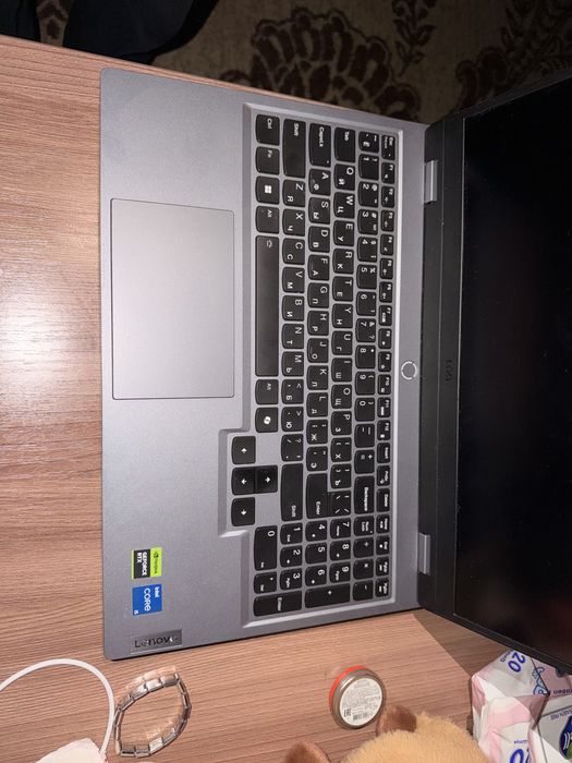 Ноутбук Lenovo LOQ 15IAX9 (83GS)