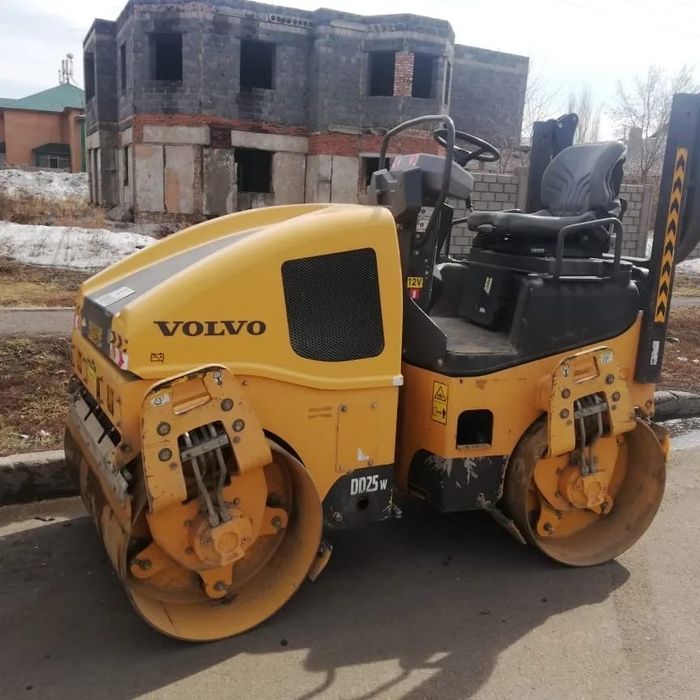 Каток аренда.Услуги катка.Каток в аренду.Сдам каток.Аренда катка 3т 5т