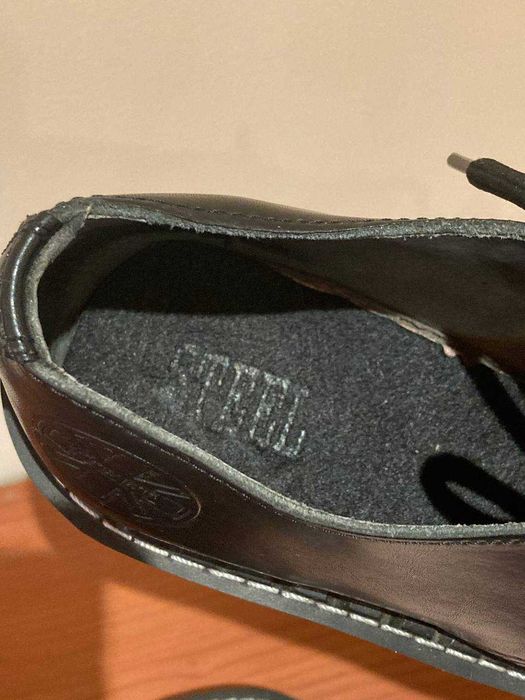 Обувки Steel (кожени, метално бомбен)