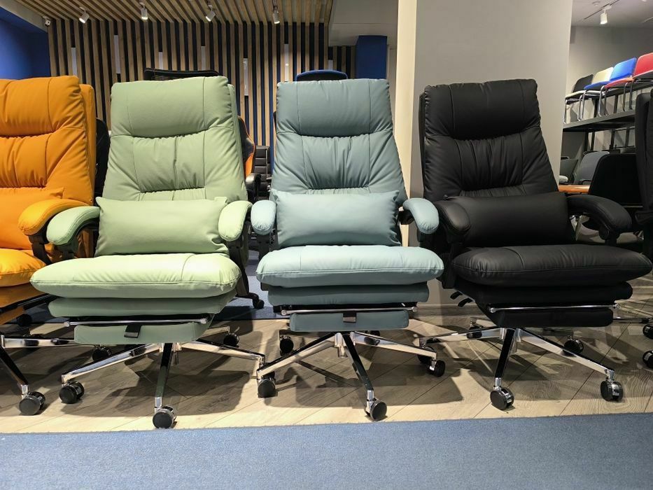 Массажный кресло для руководителя модель Cloud