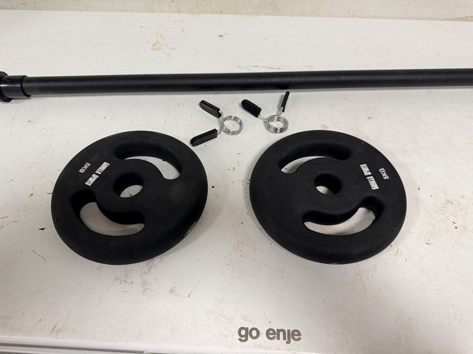 Bara haltera pump+2 discuri de 5 kg. Cu grip fier Cauciucat+Sigurante