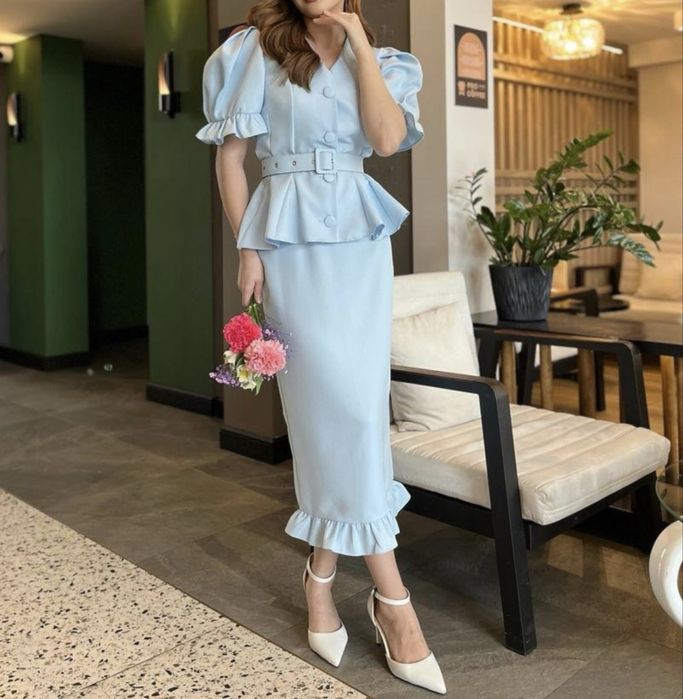 Продам платья женские