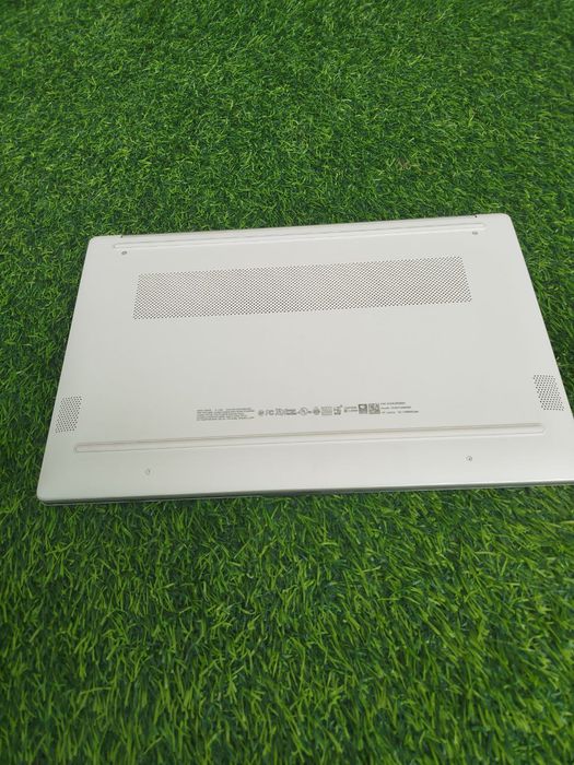 Deyarli yangi HP noutbuk 1 hafta ishlangan
HP Laptop 15-fd0xxx
Int