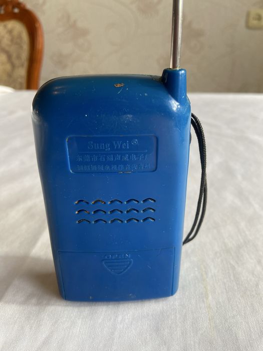 Радио мини на батарейках