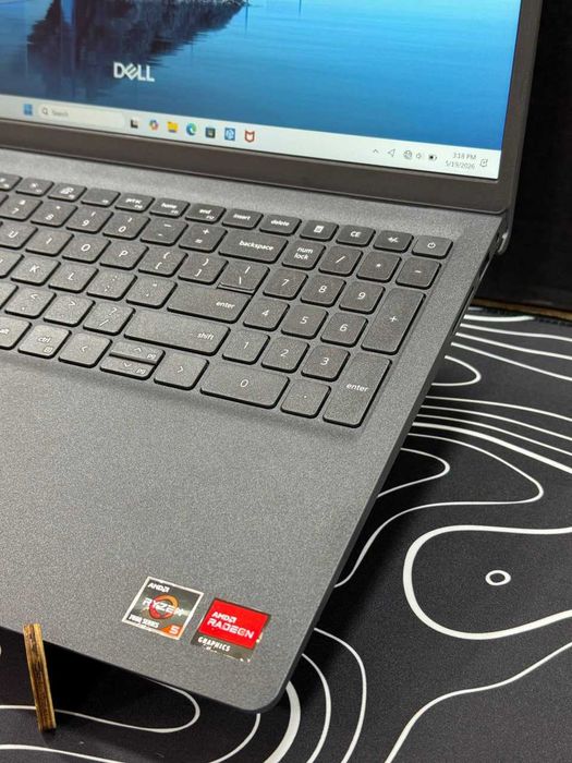 Dell 15 Amd R5-7530U DDR4 8GB SSD 512GB 15'6 FHD Ips Touch