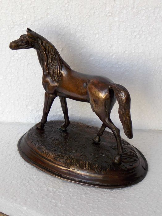 statueta veche patina bronz lucrata manual arta antichitati handmade