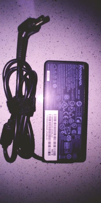 Зарядка для  ноутбука