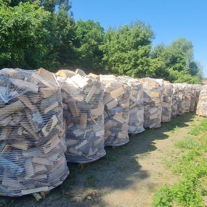Lemne de foc din esența tare fag la palet 600  lei paletul
