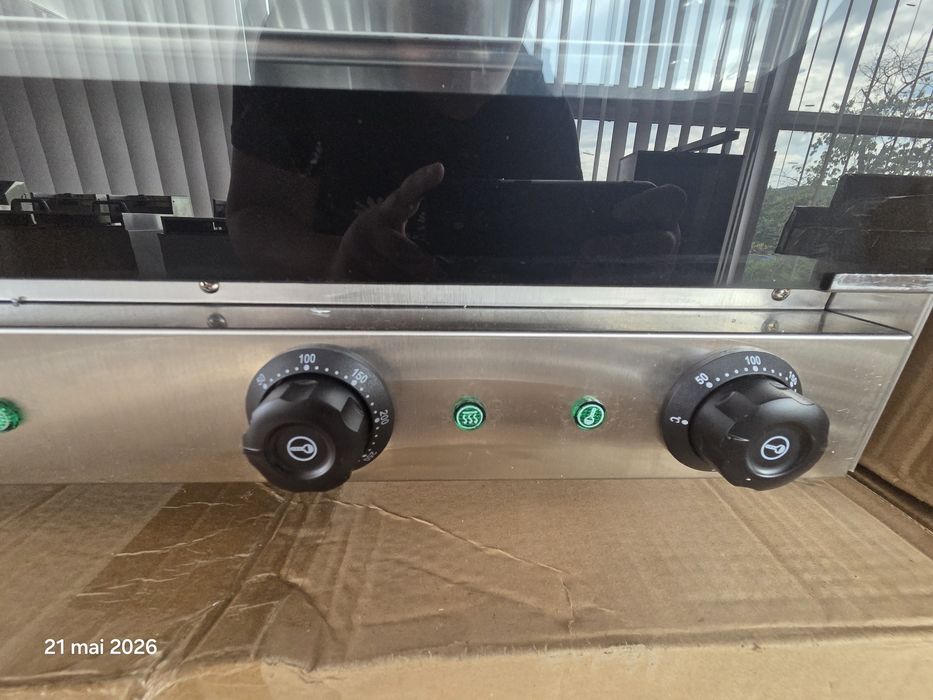 Cuptor electric convectie 4 tavi Transport gratuit