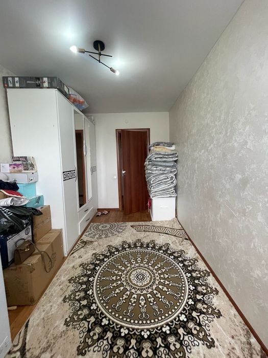 Продам 3 комнатный квартир