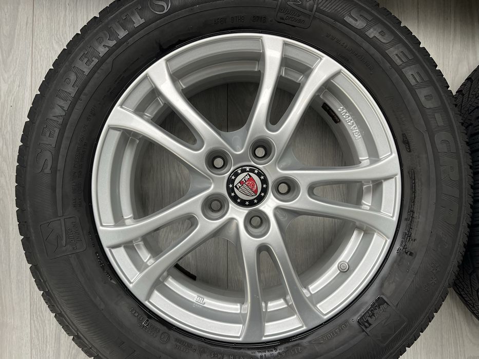 Джанти 16 цола 5х114,3 за японски SUV със зимни гуми 215/65/16