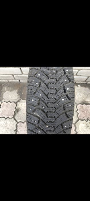 Продам зимний r14