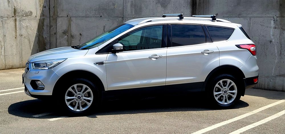 FORD Kuga 2020 — imagine 2