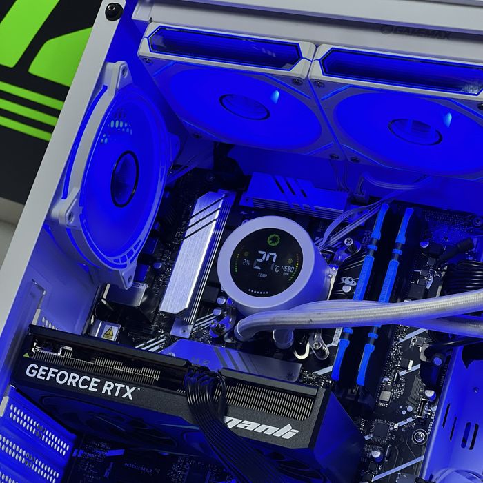 IZZER A7 modeli | i5-14th | 32/2TB | RTX 5060 | 100% kafolat |