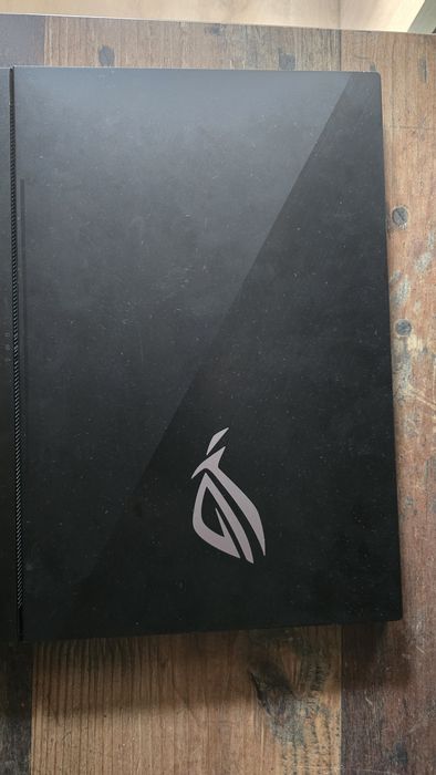 Vand laptop ASUS ROG Zephyrus S GX531GW
