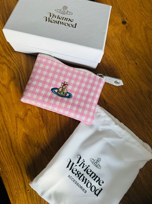 Ново портмоне Vivienne Westwood с кутия