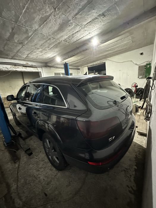 Audi q7 на части