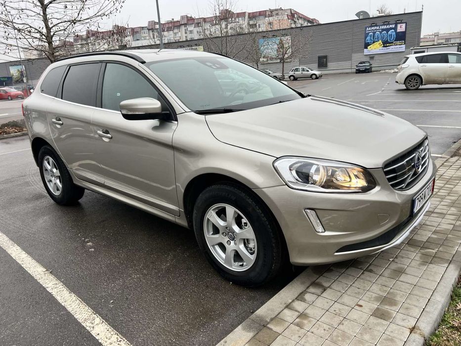 Volvo XC 60 T5 2.5 бензин