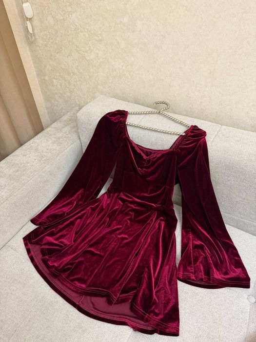 Stilniye platye vse po 120.000