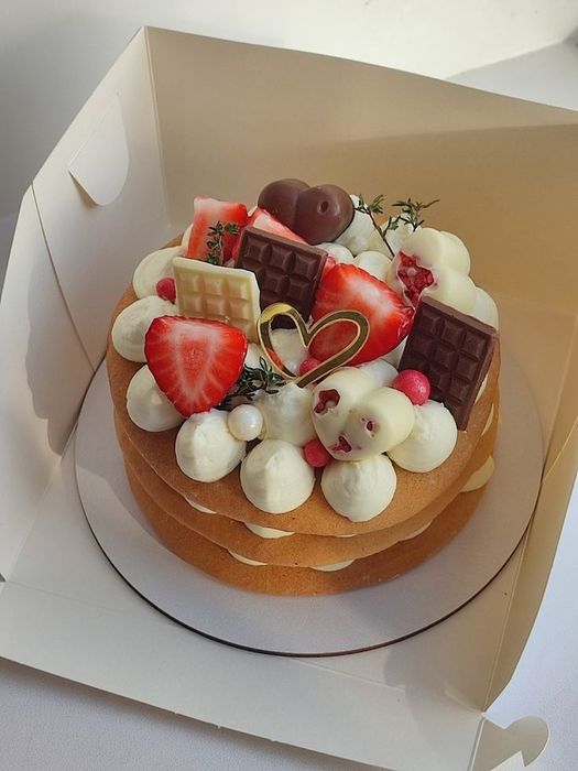 Бенто торт 5000 тг!На 8 Марта!!!