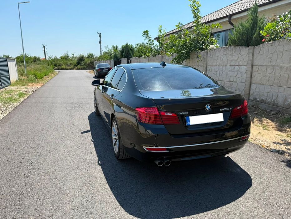 BMW Seria 5 Bmw seria 5  Xdrive volan M Bord Digital