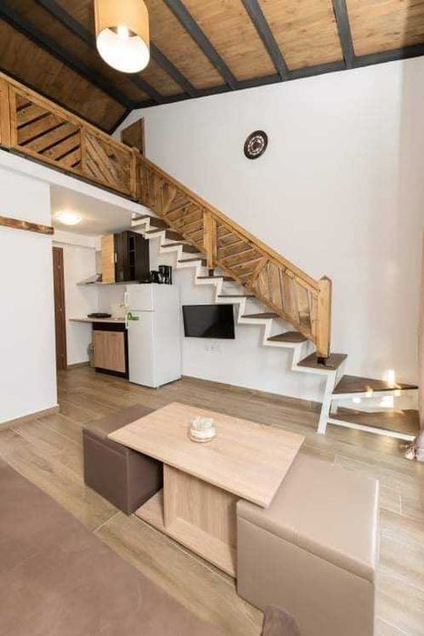 Апартаментен комплекс 147В (апартаменти № 4,5,6) - Неа Перамос, Гърция