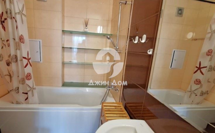 Продава се Тристаен апартамент в Поморие - 105 кв.м за 1096 €/кв.м - Снимка #8