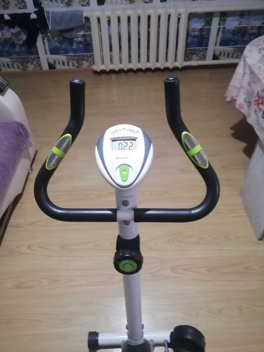 Продаю велотренажер.