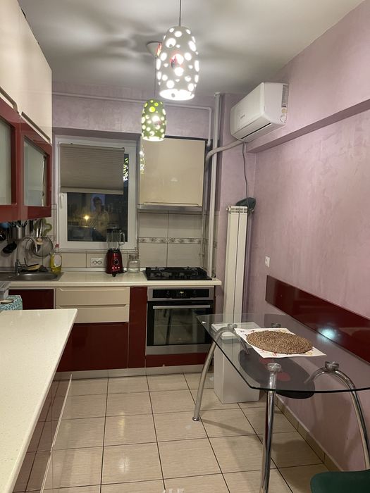 Apartament 2 camere Cartier Aviatiei - loc de parcare inclus