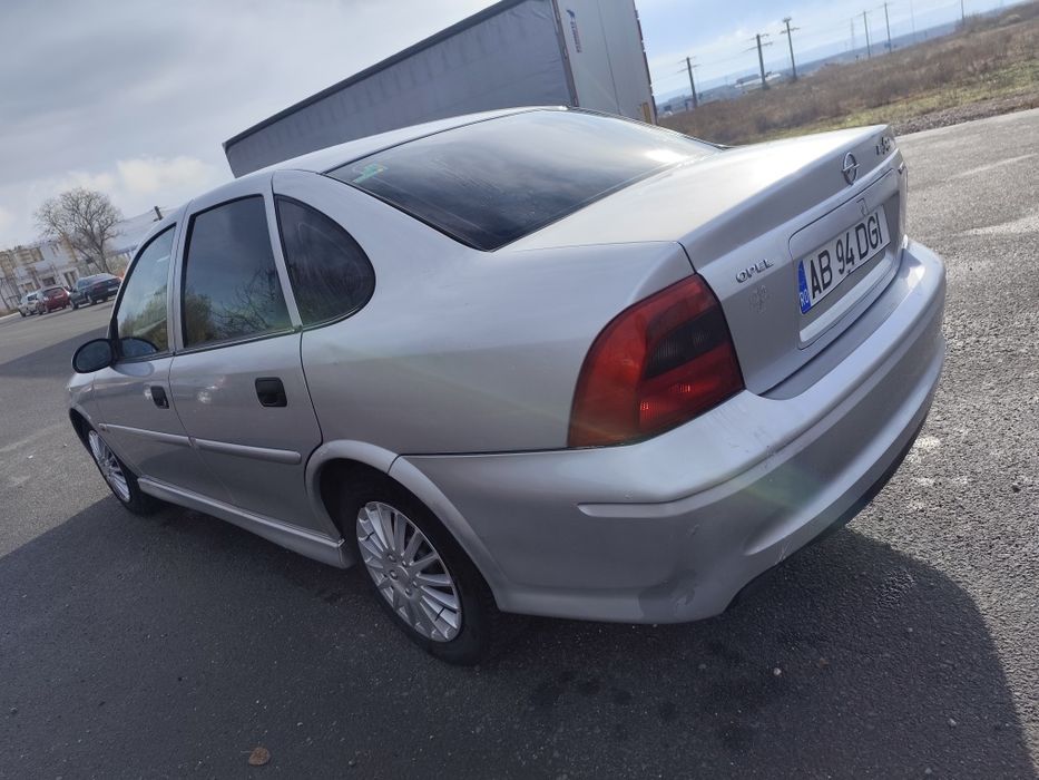 Opel Vectra B 1.6 - 8 valve an 2001