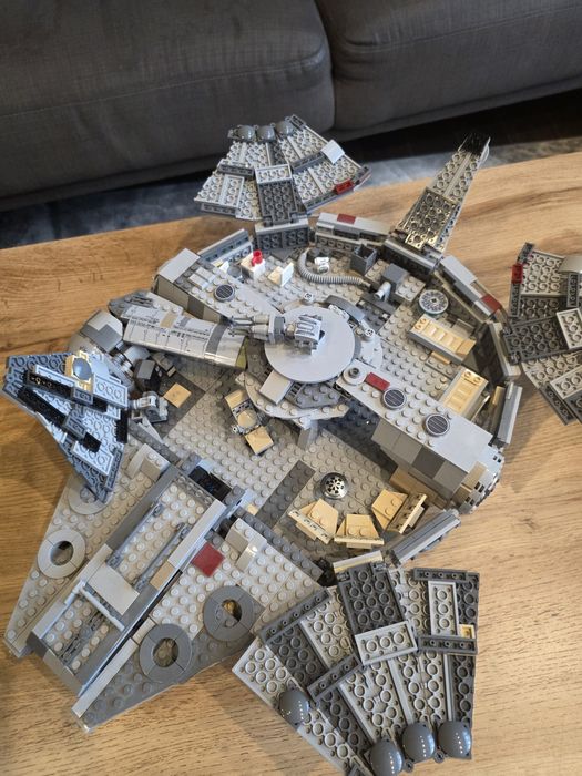 LEGO Star Wars 75394 и 75257