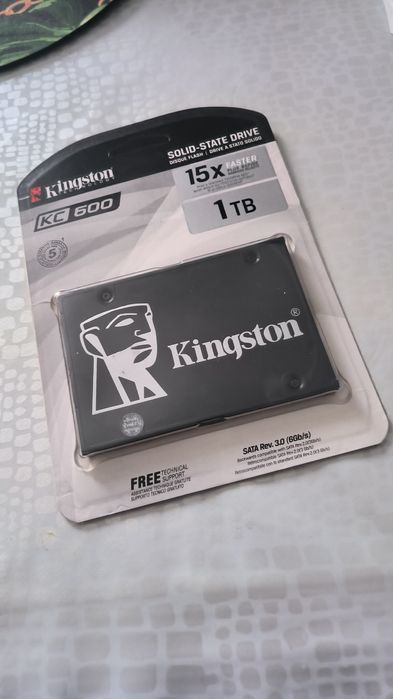 SSD Kingston KC600  1Т