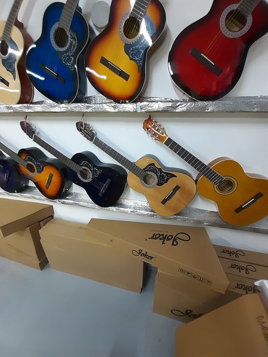 Гитары есть всегда