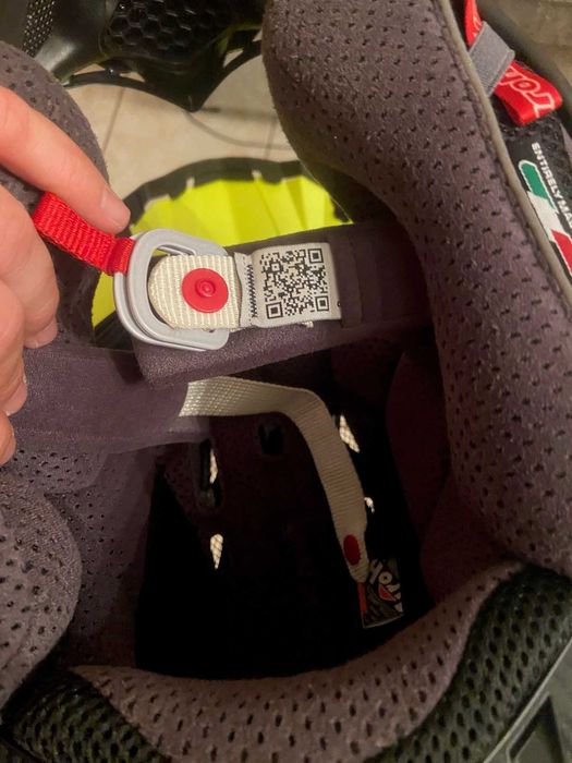 мотокрос каска Airoh Aviator 2.2