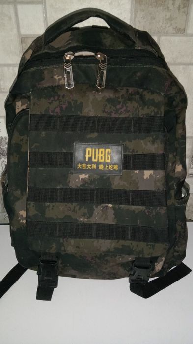 Продаю рюкзаки б/у