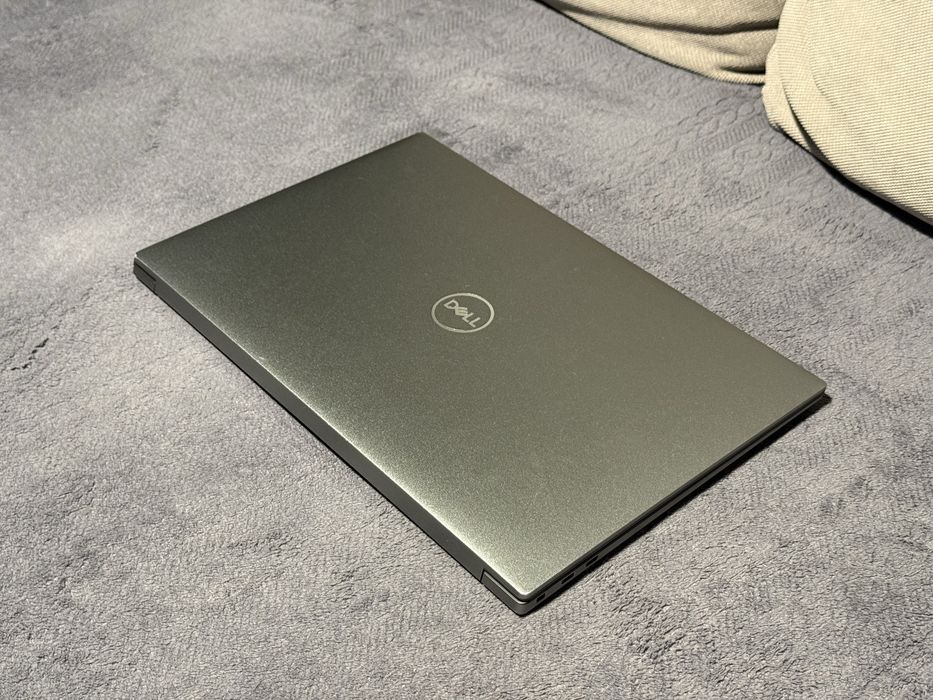 Лаптоп 15.6’FHD+IPS 500nits i9-12900H RTX A2000 8GB Dell Precision 5570 32GB DDR5 512GB SSD