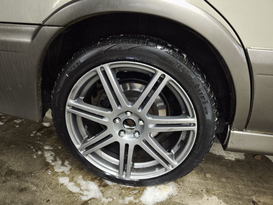 Продам диски с резиной r 18