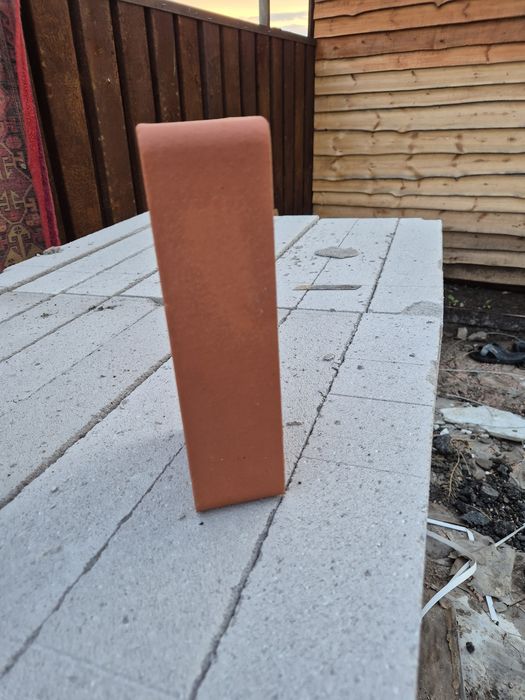 Продам кирпич енки 3 поддона