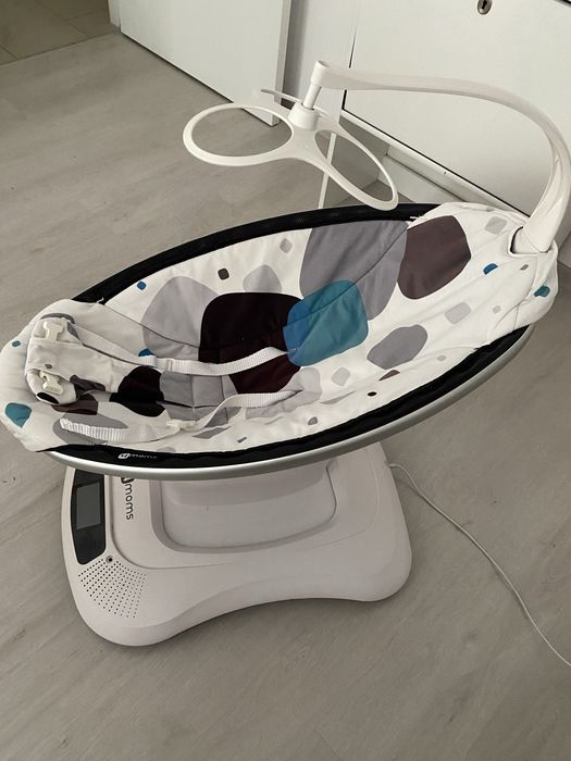 Leagan electric -balansoar bebelusi 4Moms