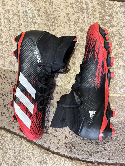 Adidas Predator – почти нови!

Продавам оригинални Adidas Predator, об