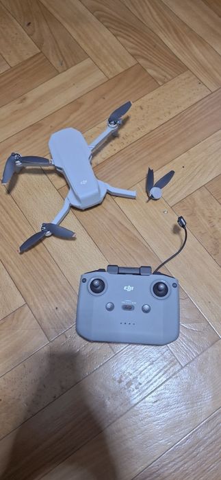 Dji3 4 k  дрон срочно продам