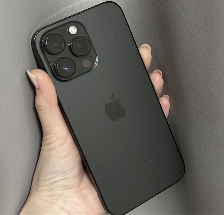 Продам айфон 14 про мах