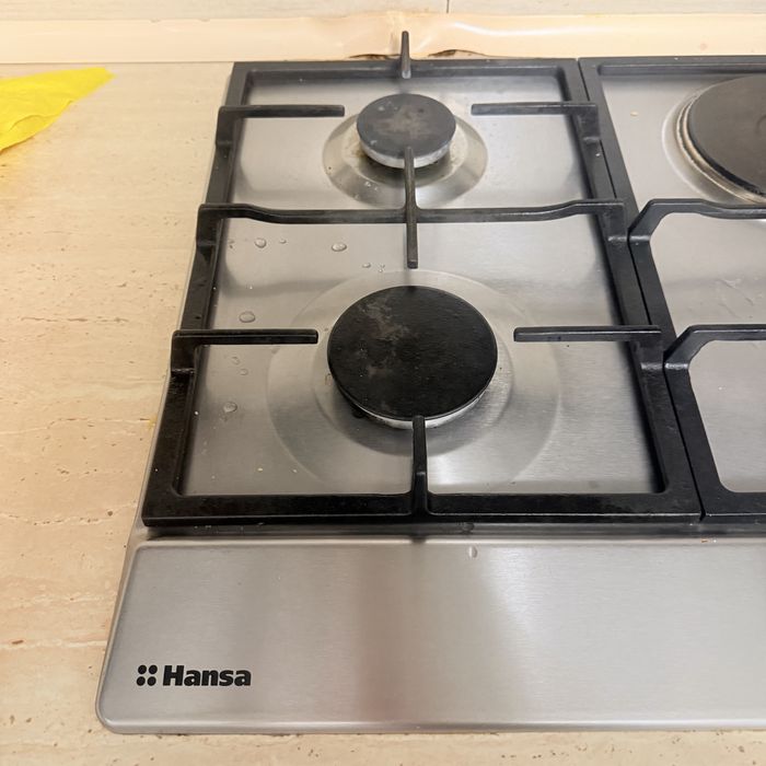 Кухня с техникой