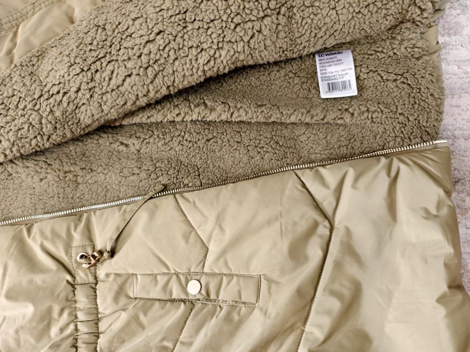 Парка для девочек LC Waikiki