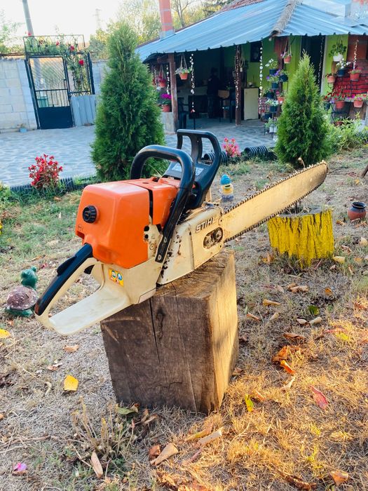 Машина за дърва STILL