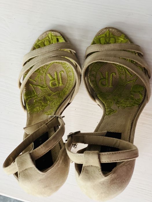 Pantofi John Richmond nude!
