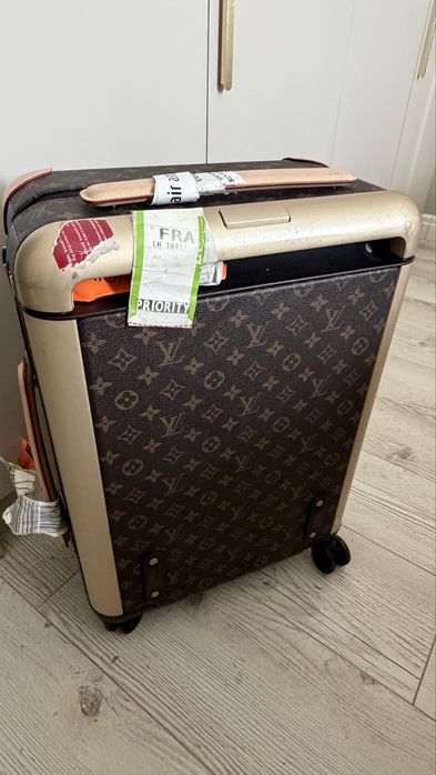 Чемодан Louis Vuitton