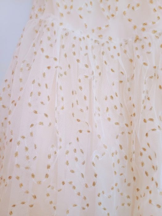 ZARA тюлена рокля с бродерия, 152